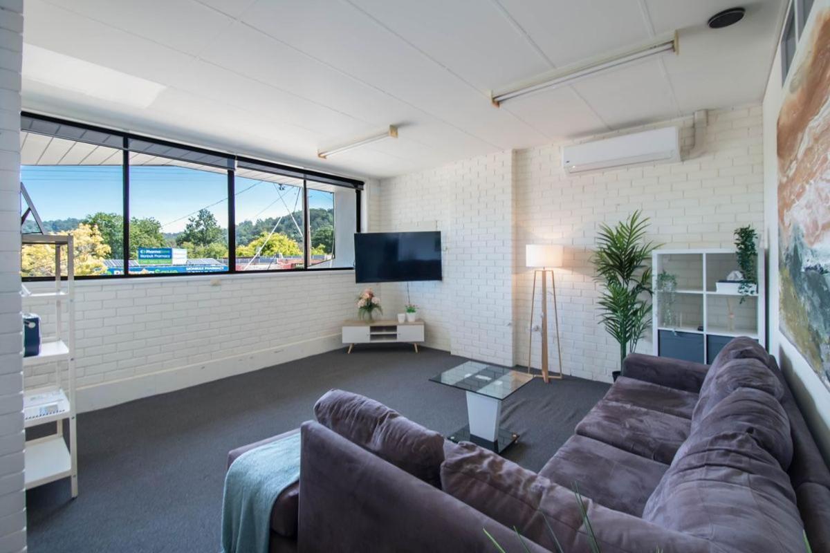 Centre Of Town - Great Views Apartment Monbulk Luaran gambar